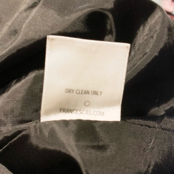 Francesca’s Miami Embroidered Floral Mini Skirt Size SMALL - Picture 9 of 9